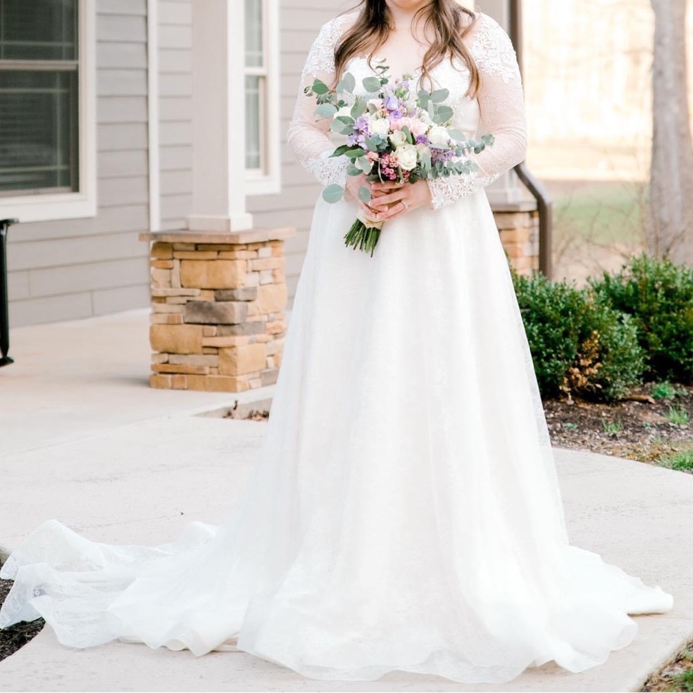 Mikaella 2118 Wedding Dress
